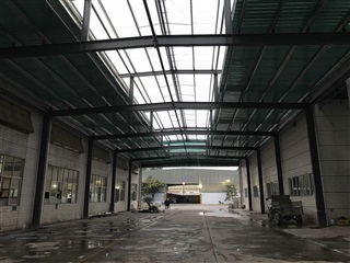 上海中達廣盛鋼結構鋼結構雨棚